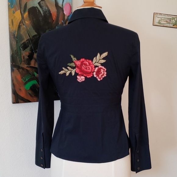 Talbots Button Down Navy Blue Blouse with Roses 4P - Picture 7 of 11